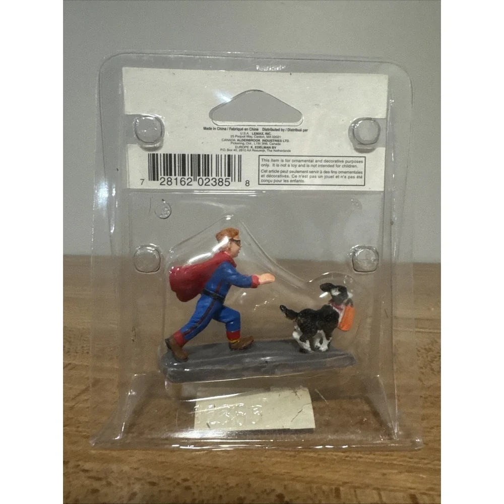 Lemax Spooky Town Halloween Hi-Jinks 02385 Super Hero Chasing Dog Figure~New